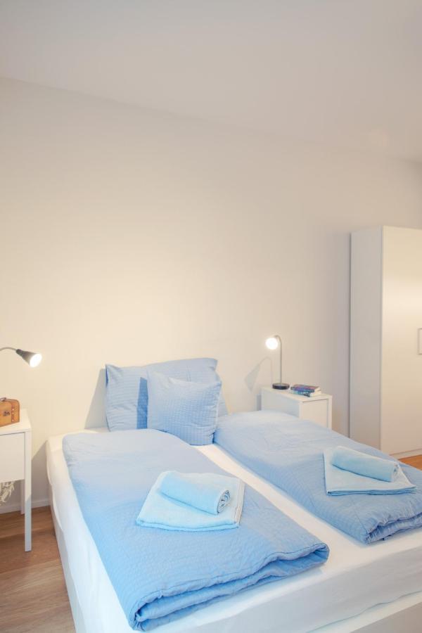 Hitrental Town Hall Apartments Basel Bagian luar foto